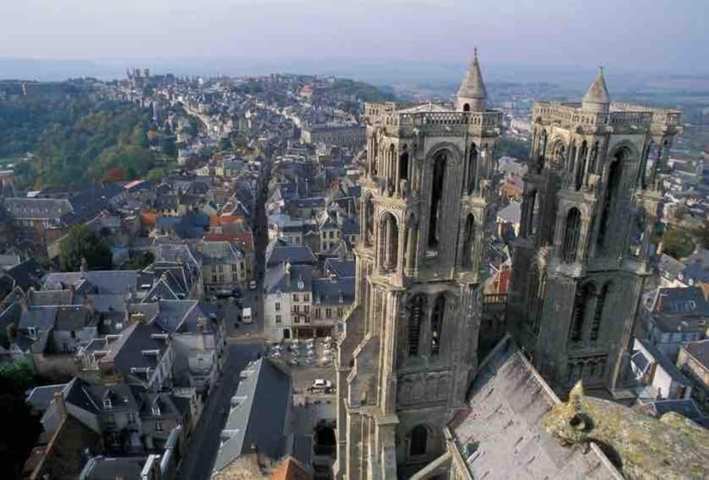 Suite De Charme Au Pied De La Cathedrale ラン エクステリア 写真