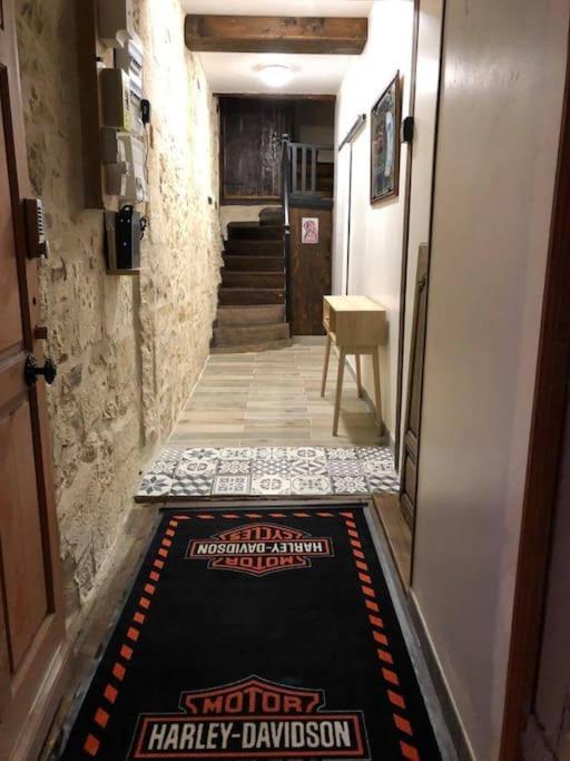 Suite De Charme Au Pied De La Cathedrale ラン エクステリア 写真