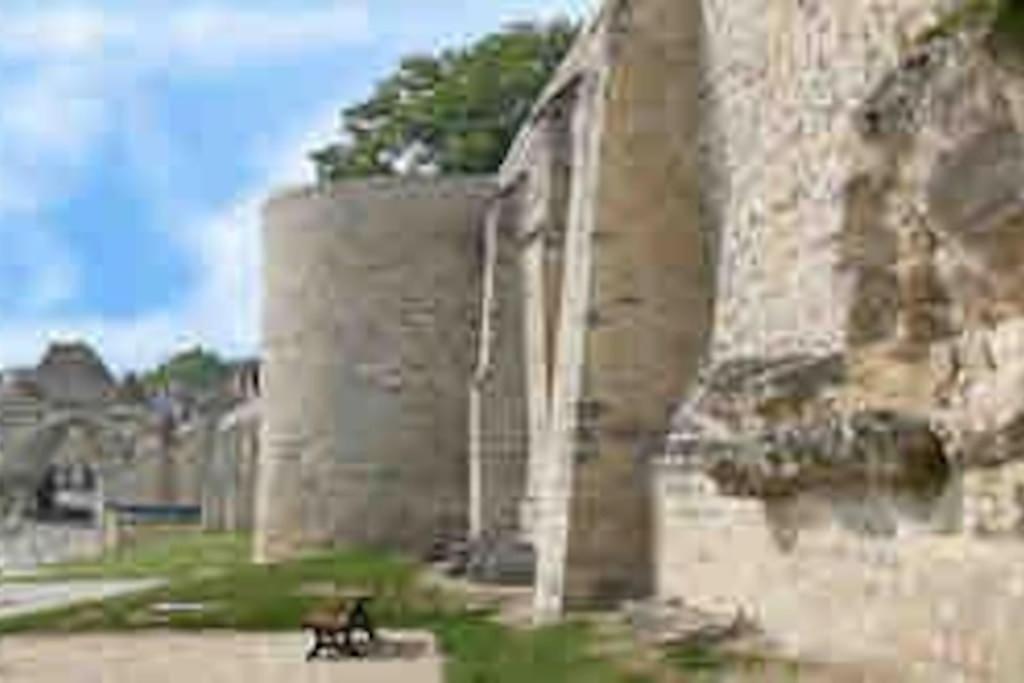 Suite De Charme Au Pied De La Cathedrale ラン エクステリア 写真